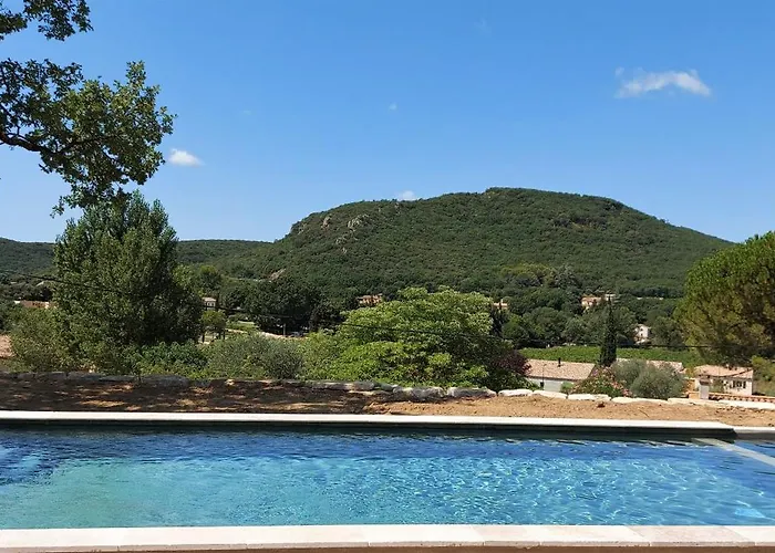 Provence, Uzes, Climatisee 8 Pers Avec Piscine Privee Villa